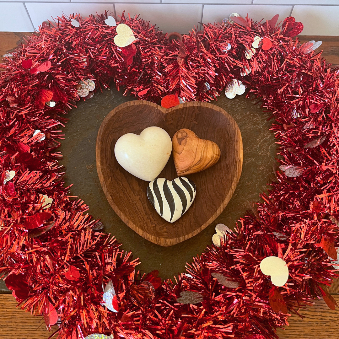 Shallow Olive Wood Heart Dish Bundle