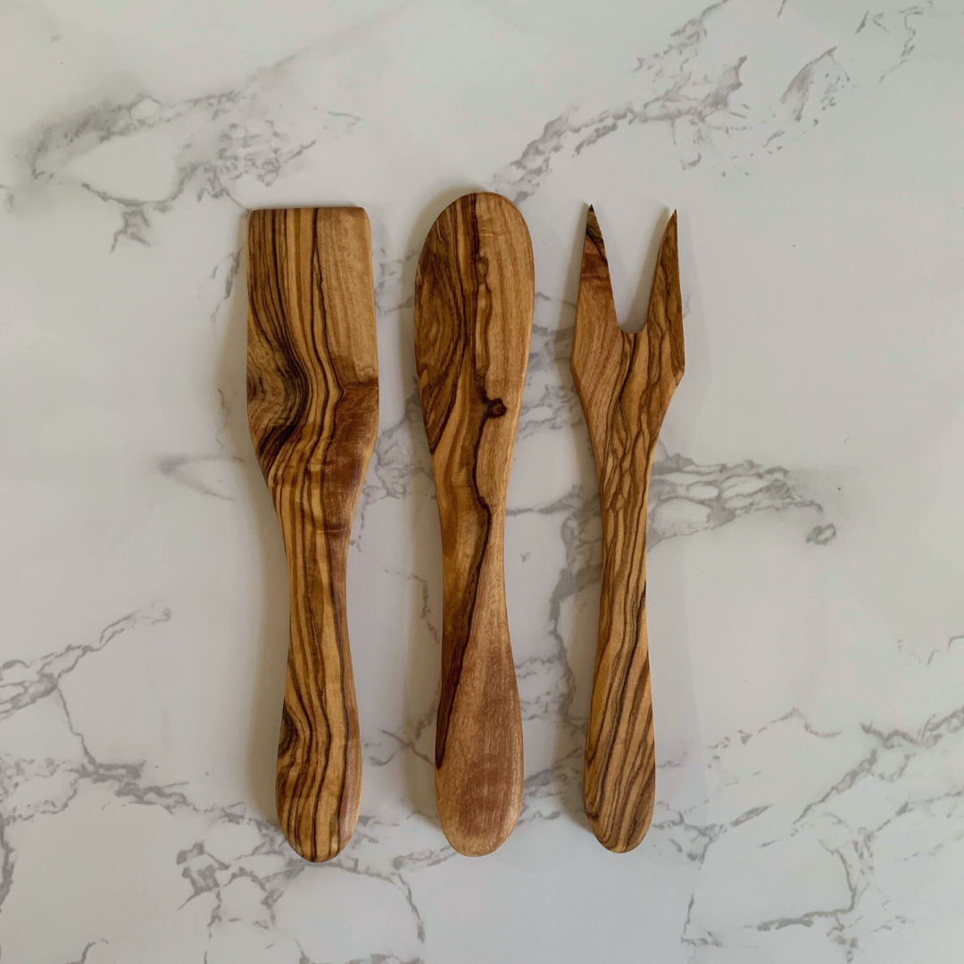 3 Piece Olive Wood Cheese set